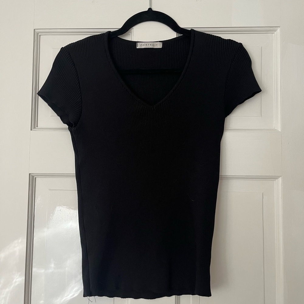 Black V-Neck Ribbed Top